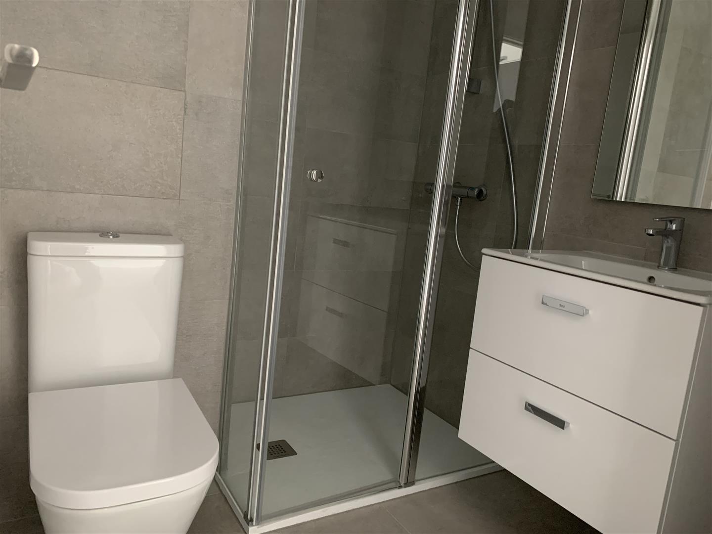 Image of Apartment - 1 Bathrooms for Rental in The Hub-Gibraltar, Image 4